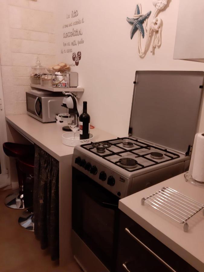 Casa Lina Lägenhet Mola di Bari Exteriör bild