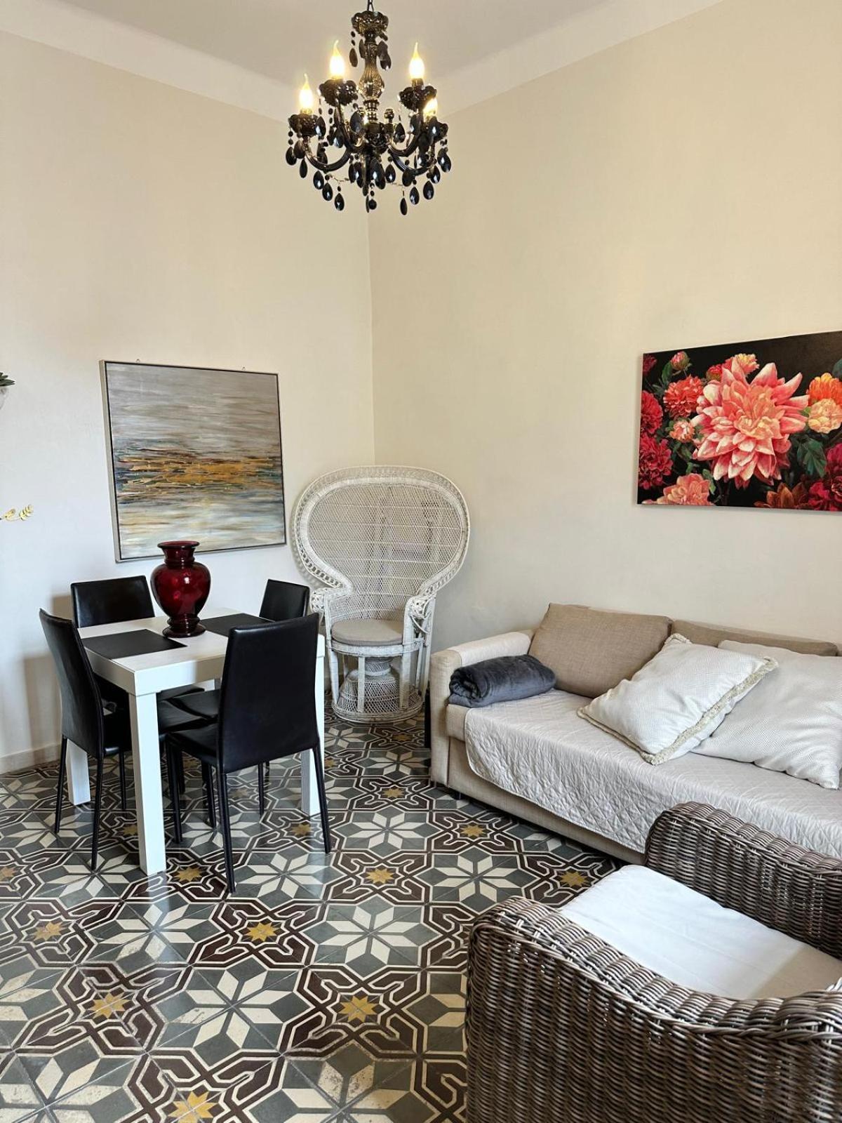 Casa Lina Lägenhet Mola di Bari Exteriör bild