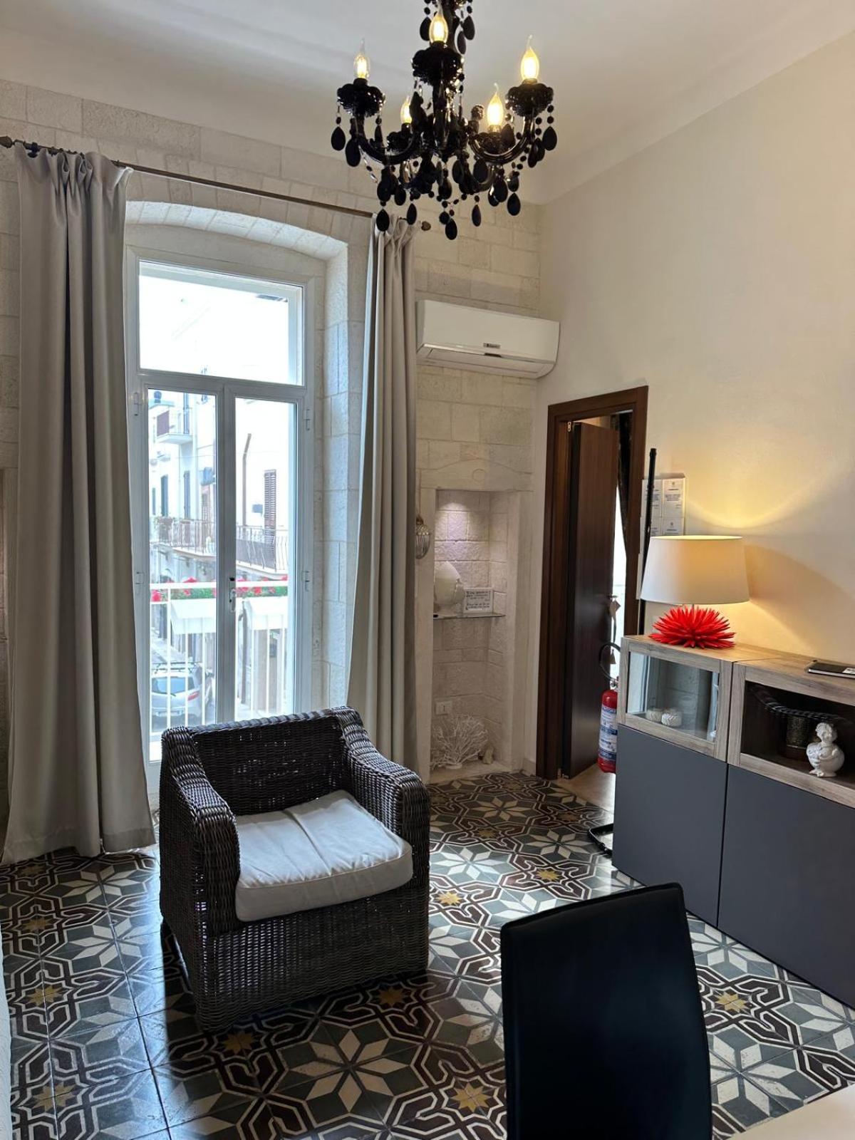Casa Lina Lägenhet Mola di Bari Exteriör bild